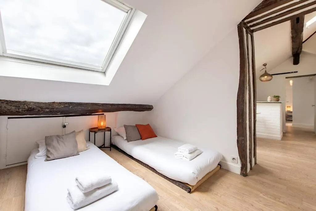 파리 Heart Of Saint-Germain Only 3 Minutes From The Amaizing Luxembourg Gardens 아파트