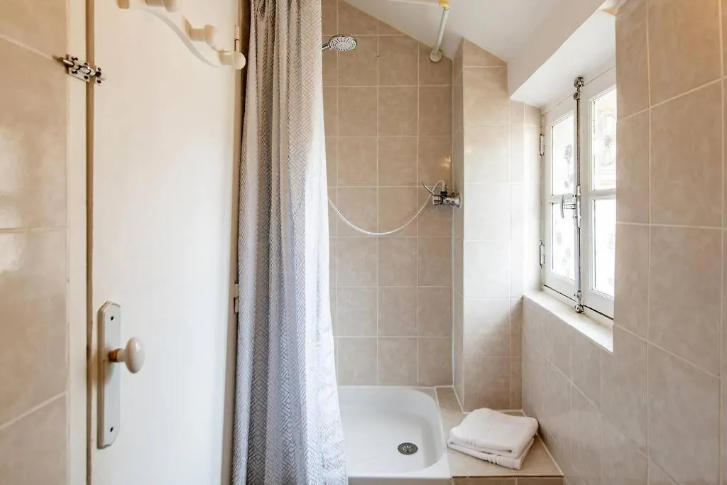 파리 Heart Of Saint-Germain Only 3 Minutes From The Amaizing Luxembourg Gardens 아파트